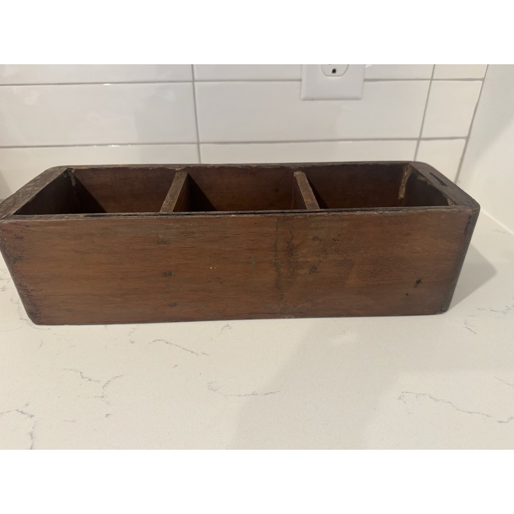 Vintage Carved Wood Box 3 Slot Farmhouse Kitchen Holder/Organizer Rustic Decor - Picture 6 of 15